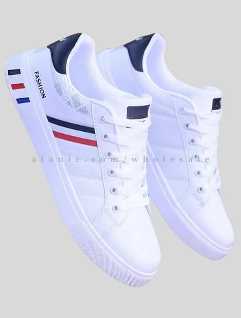 white fashionable sneakers wholesaler